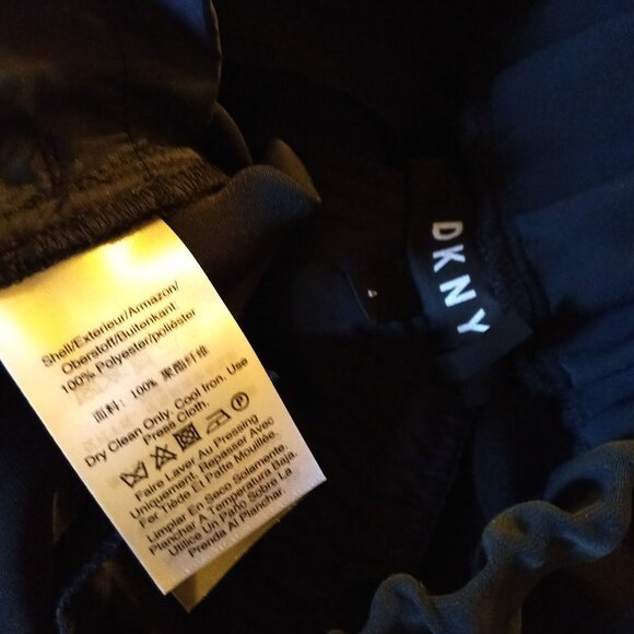 DKNY pull on pants - Picture 6 of 7